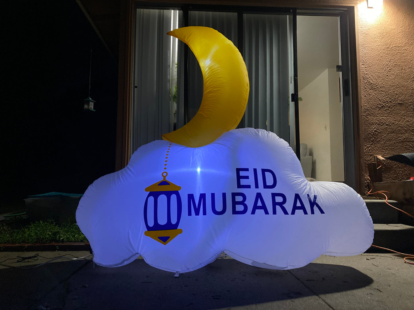 5FT Ramadan Inflatable - Reversible Crescent Moon on Cloud with Lantern